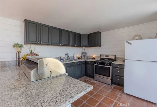 5481 Peacock, Riverside, CA 92505