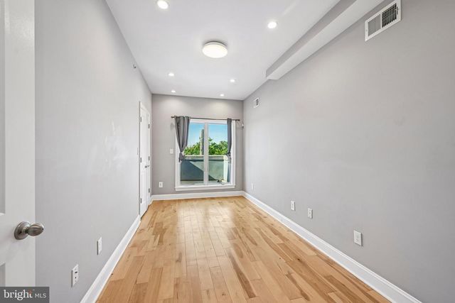1819 MOUNTAIN ST, Philadelphia, PA 19145