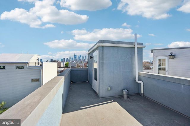 1819 MOUNTAIN ST, Philadelphia, PA 19145