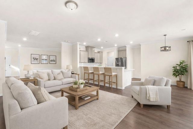 228 Firewheel Court, Summerville, SC 29486