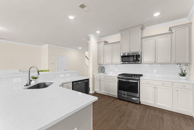 228 Firewheel Court, Summerville, SC 29486