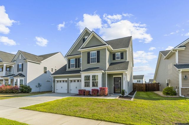 228 Firewheel Court, Summerville, SC 29486
