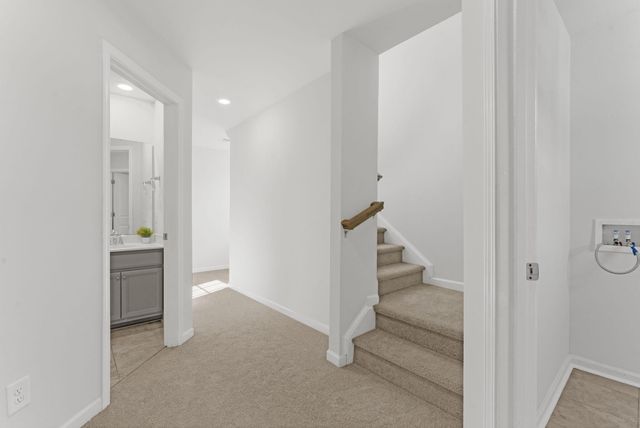 228 Firewheel Court, Summerville, SC 29486