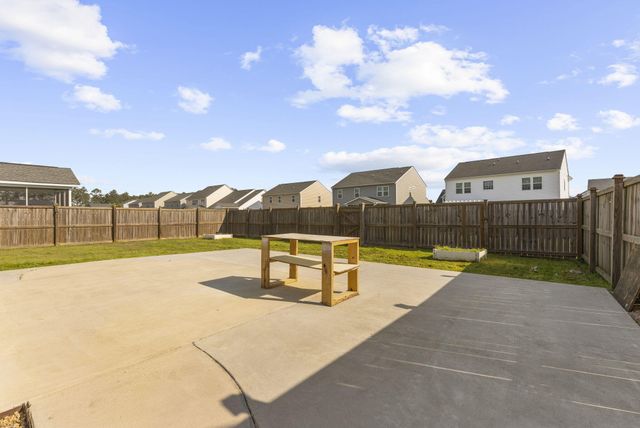 228 Firewheel Court, Summerville, SC 29486