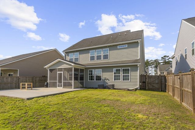 228 Firewheel Court, Summerville, SC 29486
