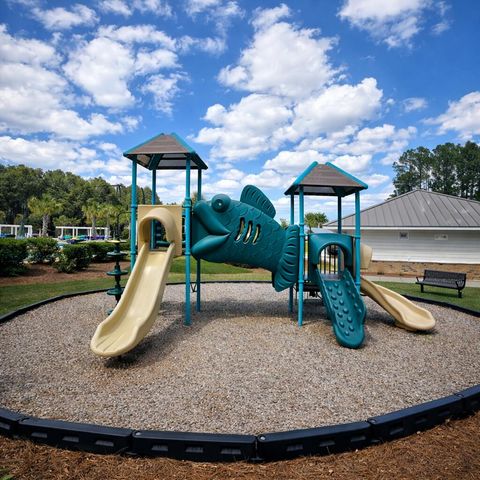 228 Firewheel Court, Summerville, SC 29486