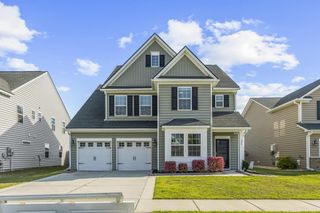 228 Firewheel Court, Summerville, SC 29486