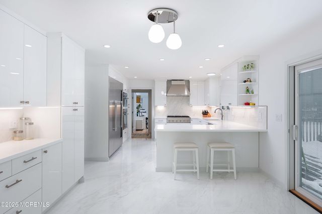 62 Cypress Neck Road, Middletown, NJ 07748