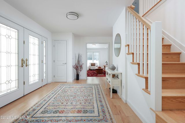 62 Cypress Neck Road, Middletown, NJ 07748