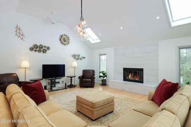 62 Cypress Neck Road, Middletown, NJ 07748