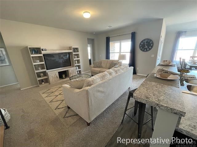 8422 E Queens Street, Broken Arrow, OK 74014