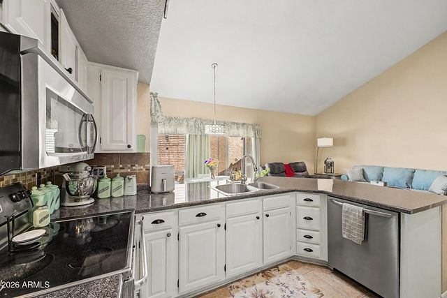 15163 N 86TH Drive, Peoria, AZ 85381