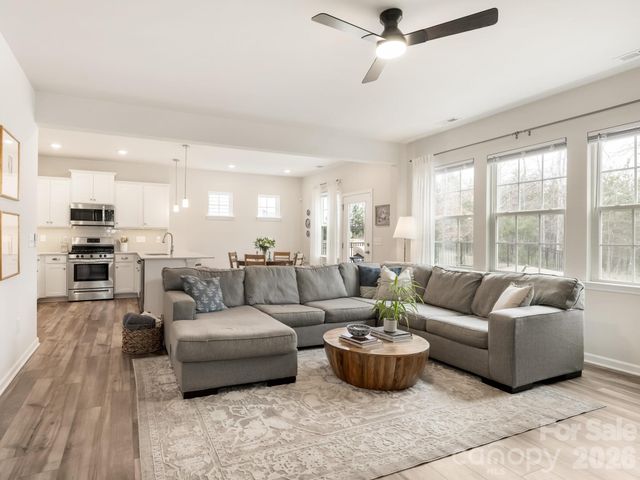 16011 Seagard Cove, Charlotte, NC 28278