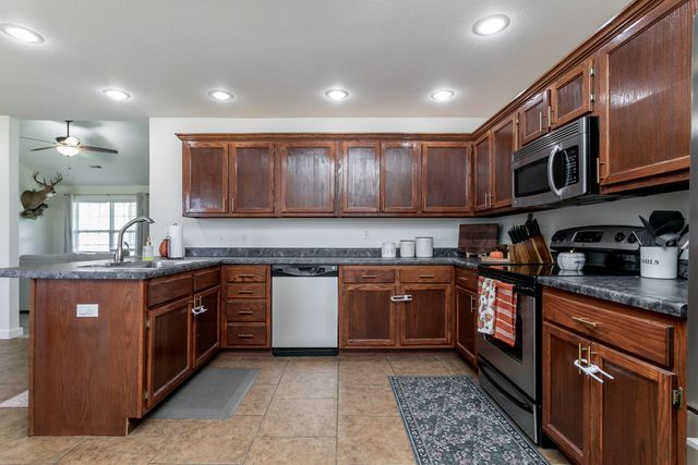 208 JAMESON DR, Ashland, MO 65010