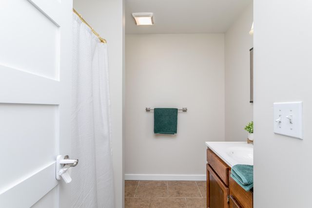 208 JAMESON DR, Ashland, MO 65010