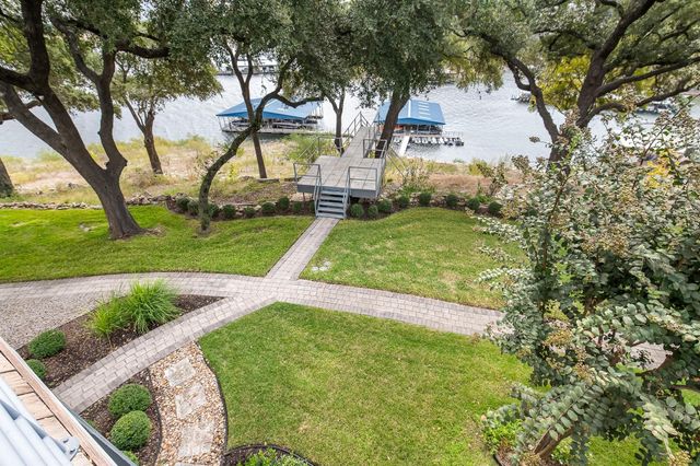 903 Cat Hollow Club DR C11, Spicewood, TX 78669