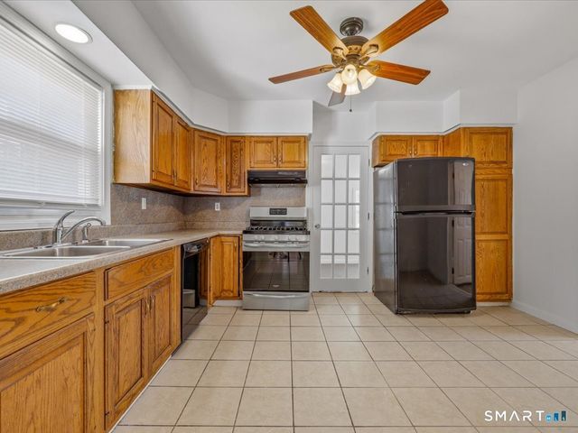 53 Maple Street, Meriden, CT 06451