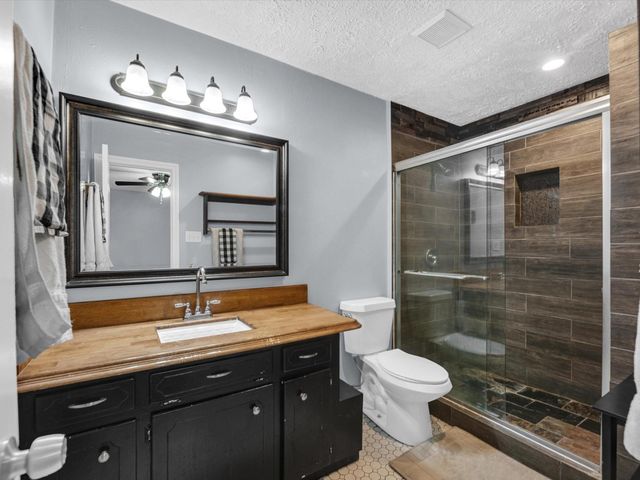 15714 Rill Lane, Houston, TX 77062