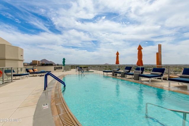 2211 E CAMELBACK Road 402, Phoenix, AZ 85016