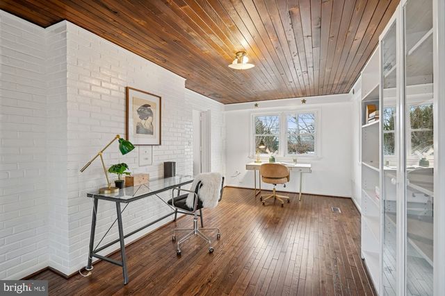 2608 NORTHAMPTON ST NW, Washington, DC 20015