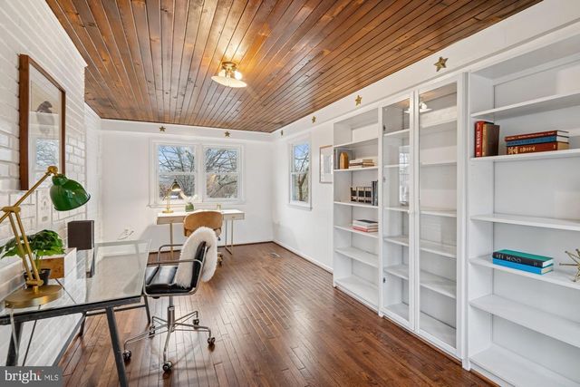 2608 NORTHAMPTON ST NW, Washington, DC 20015