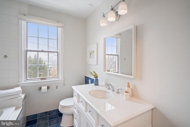 2608 NORTHAMPTON ST NW, Washington, DC 20015