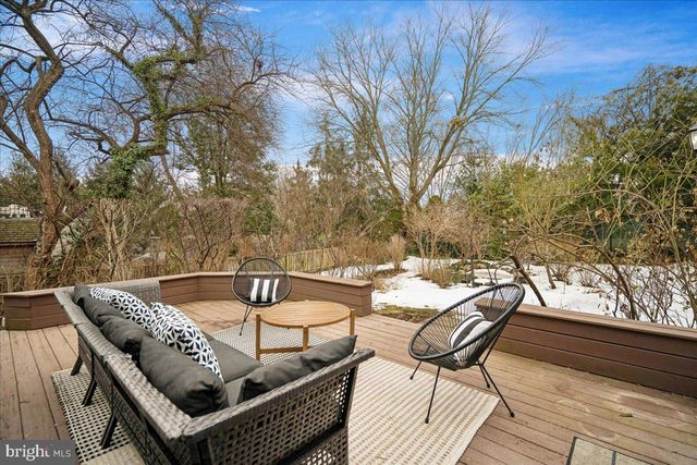 2608 NORTHAMPTON ST NW, Washington, DC 20015