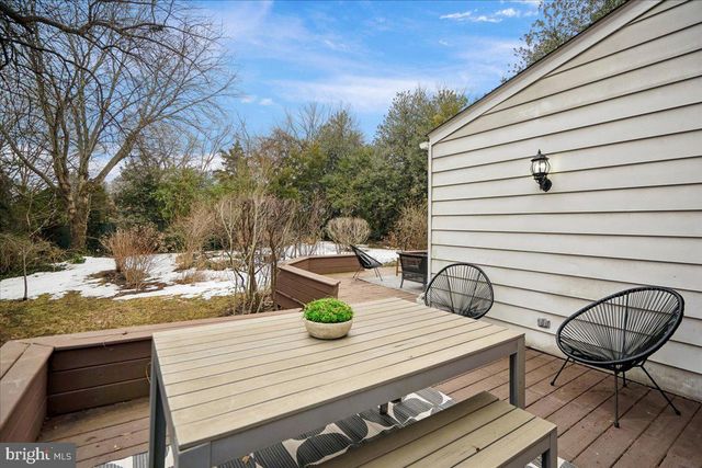 2608 NORTHAMPTON ST NW, Washington, DC 20015