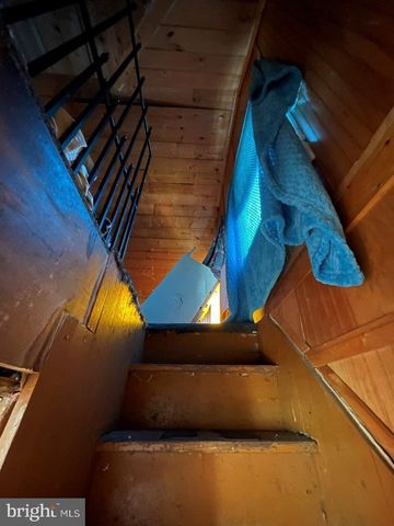 5107 CANTON RD, Tangier, VA 23440