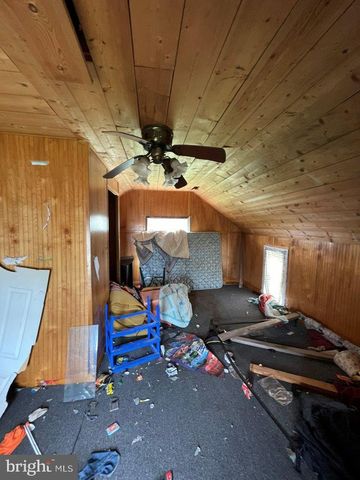 5107 CANTON RD, Tangier, VA 23440