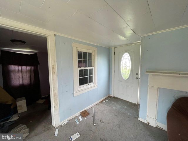 5107 CANTON RD, Tangier, VA 23440