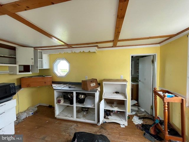 5107 CANTON RD, Tangier, VA 23440