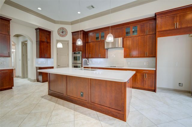 5346 Val Verde Street, Houston, TX 77056