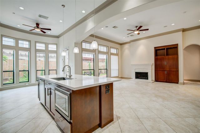 5346 Val Verde Street, Houston, TX 77056