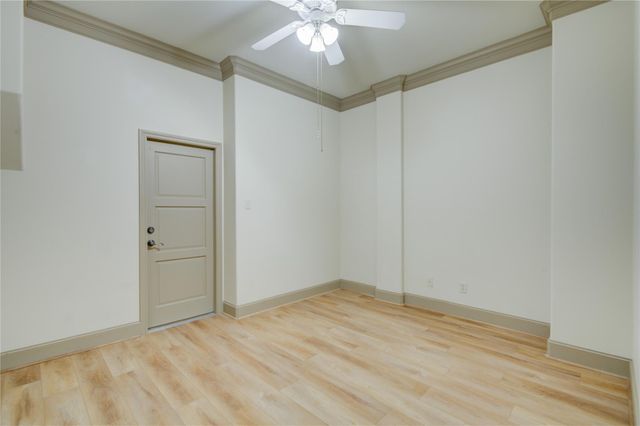 5346 Val Verde Street, Houston, TX 77056