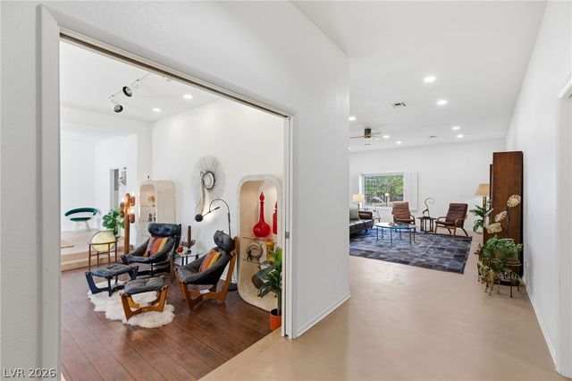 3070 Mann Street, Las Vegas, NV 89146