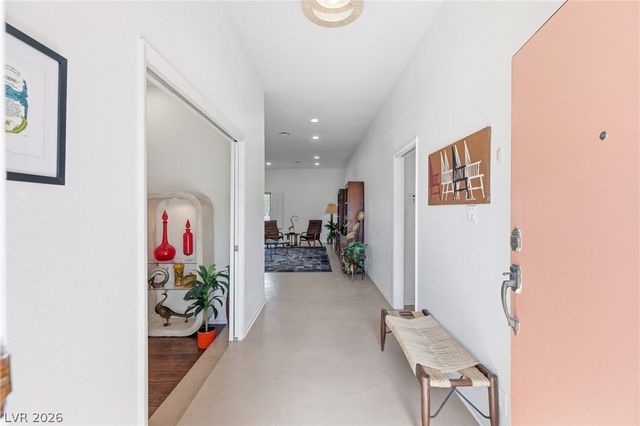 3070 Mann Street, Las Vegas, NV 89146