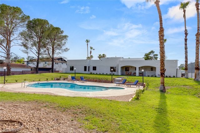 3070 Mann Street, Las Vegas, NV 89146