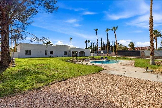 3070 Mann Street, Las Vegas, NV 89146
