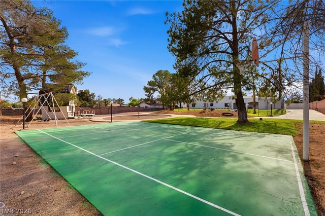 3070 Mann Street, Las Vegas, NV 89146