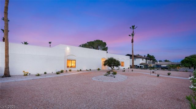 3070 Mann Street, Las Vegas, NV 89146