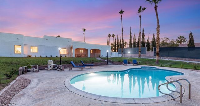 3070 Mann Street, Las Vegas, NV 89146