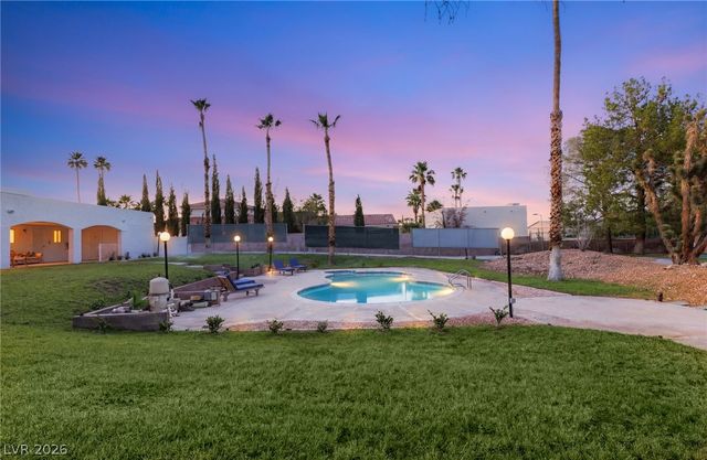 3070 Mann Street, Las Vegas, NV 89146