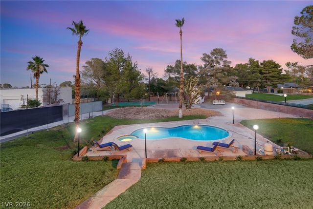 3070 Mann Street, Las Vegas, NV 89146