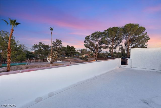 3070 Mann Street, Las Vegas, NV 89146