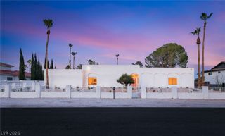 3070 Mann Street, Las Vegas, NV 89146