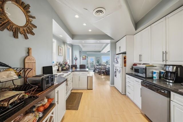 237 Grandview Avenue, Mt Washington, PA 15211