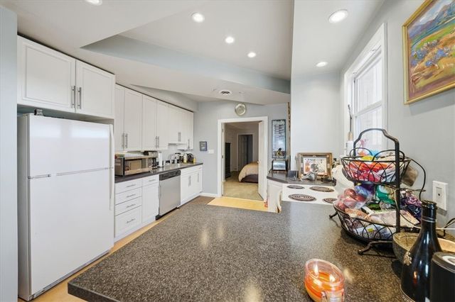 237 Grandview Avenue, Mt Washington, PA 15211