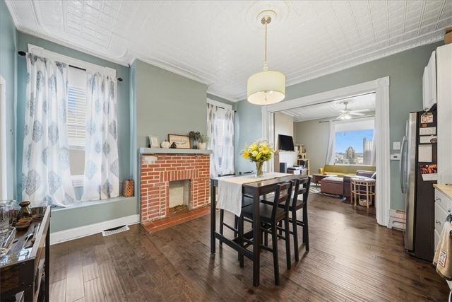 237 Grandview Avenue, Mt Washington, PA 15211