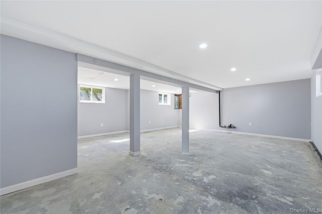 136 Elm Street, Valley Stream, NY 11580
